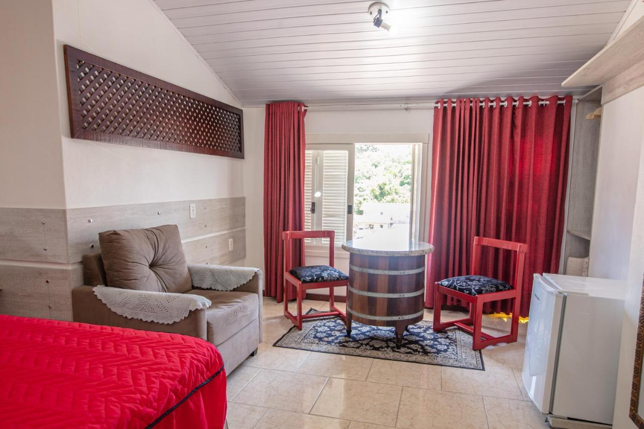 Hotel Pousada Casa Tasca Bento Goncalves Ngoại thất bức ảnh